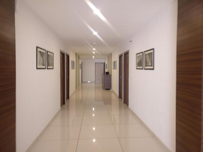Phoenix Holidays Kochi Kültér fotó