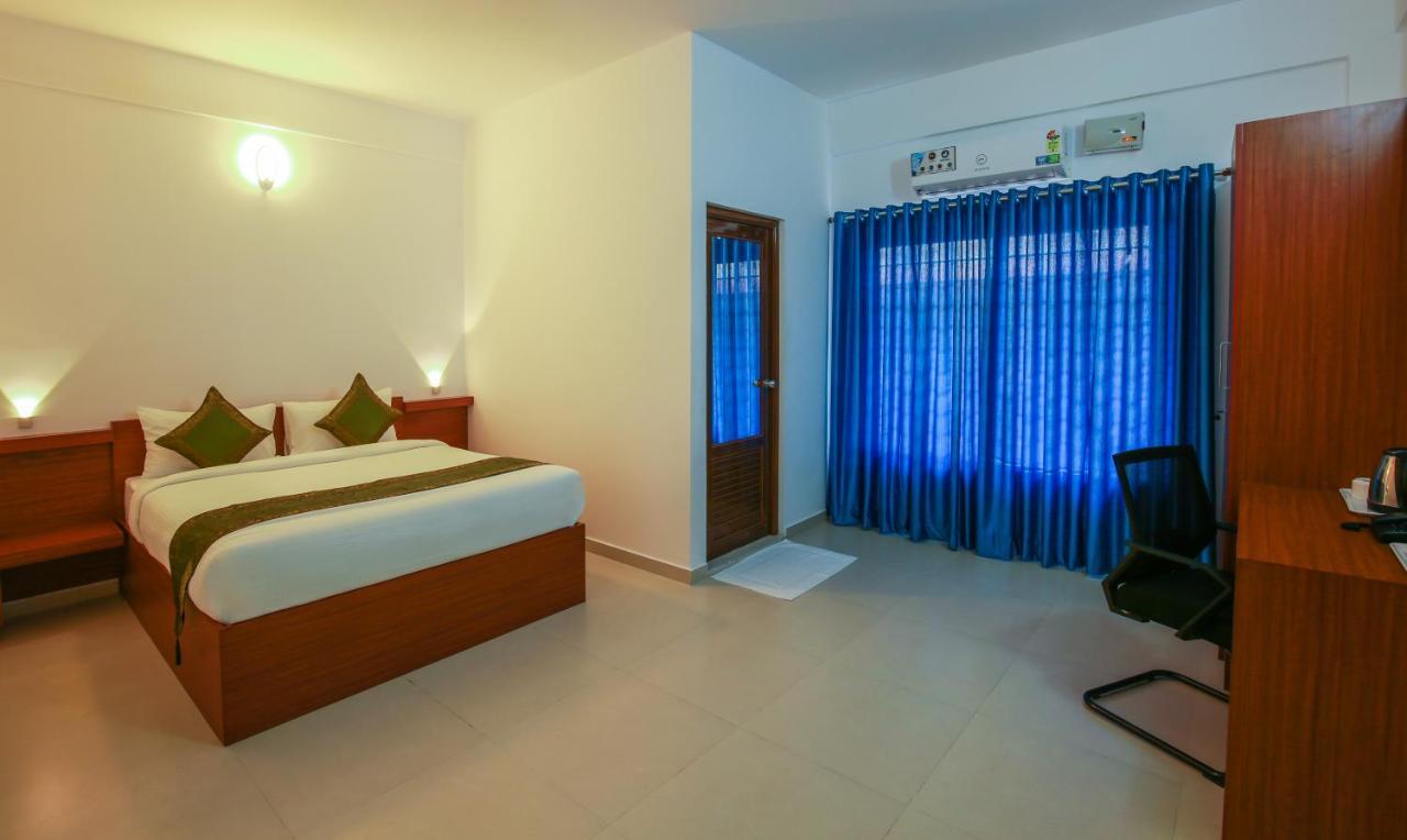 Phoenix Holidays Kochi Kültér fotó